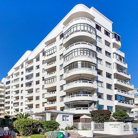 Backup Powered Sea View Apartment On The Promenade Kaapstad Buitenkant foto